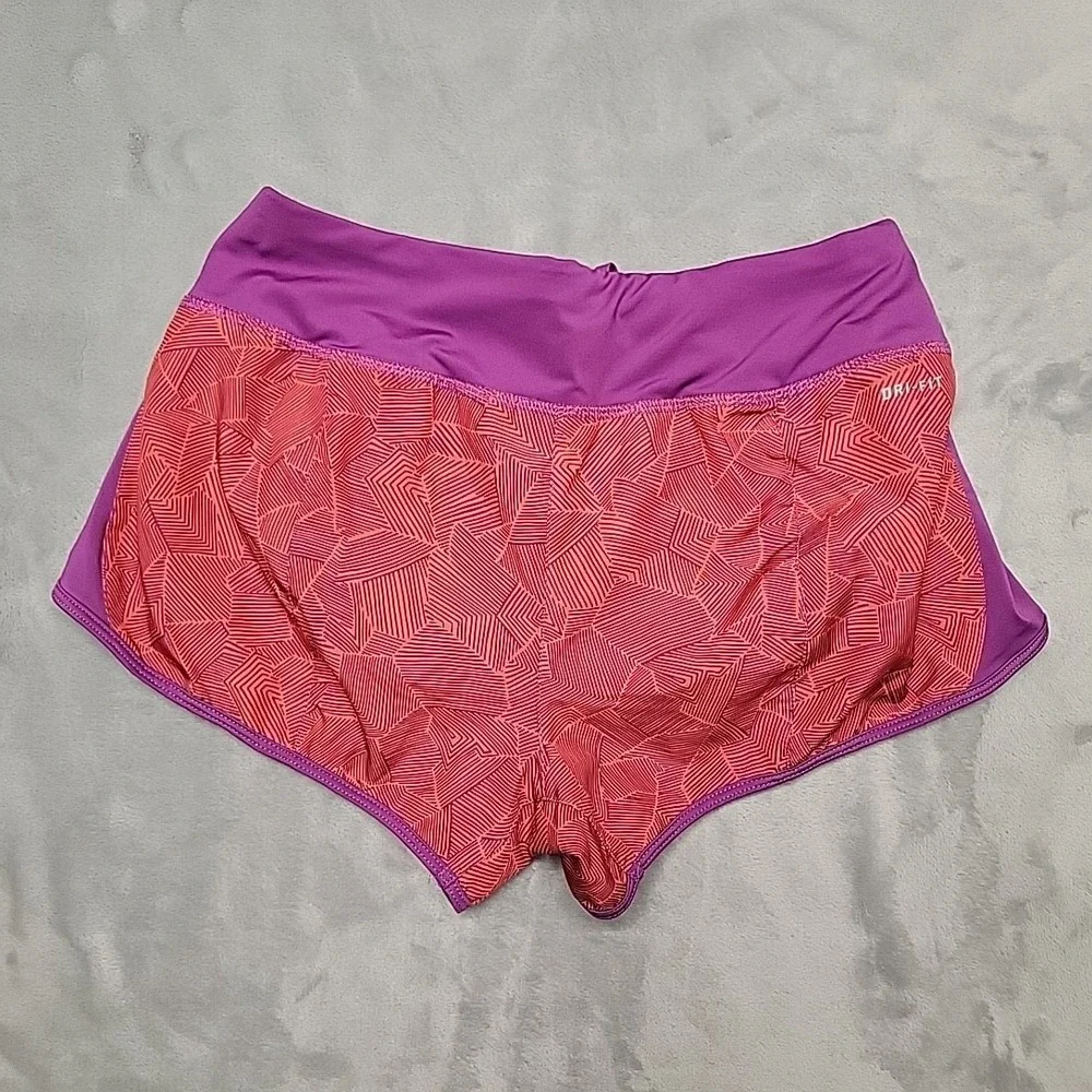 Nike Running Shorts Womens Small Purple Dri-Fit Geometric Athletic Gym Training